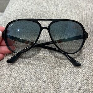 Rayban Cats 5000 RB4125